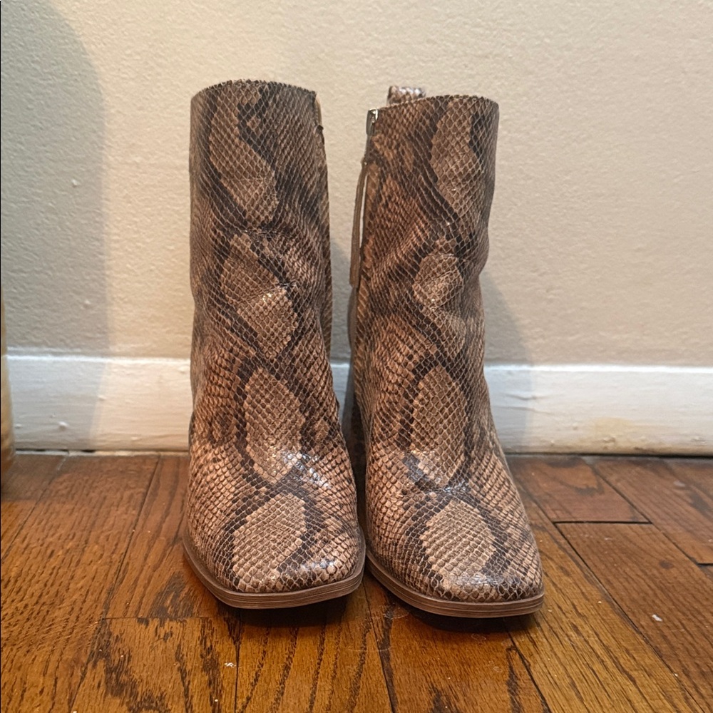 Circus by Sam Edelman Brown Snakeskin Ankle Booties